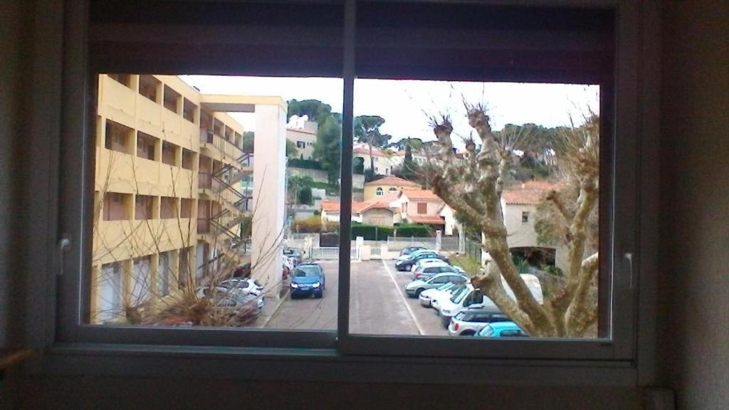 200M De La Plage ,3Mn Du Port A 50M Du Centre Ville カリー・ル・ルエ エクステリア 写真